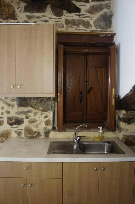 Alegria Stone House Villa Amigdhalokefali Ngoại thất bức ảnh