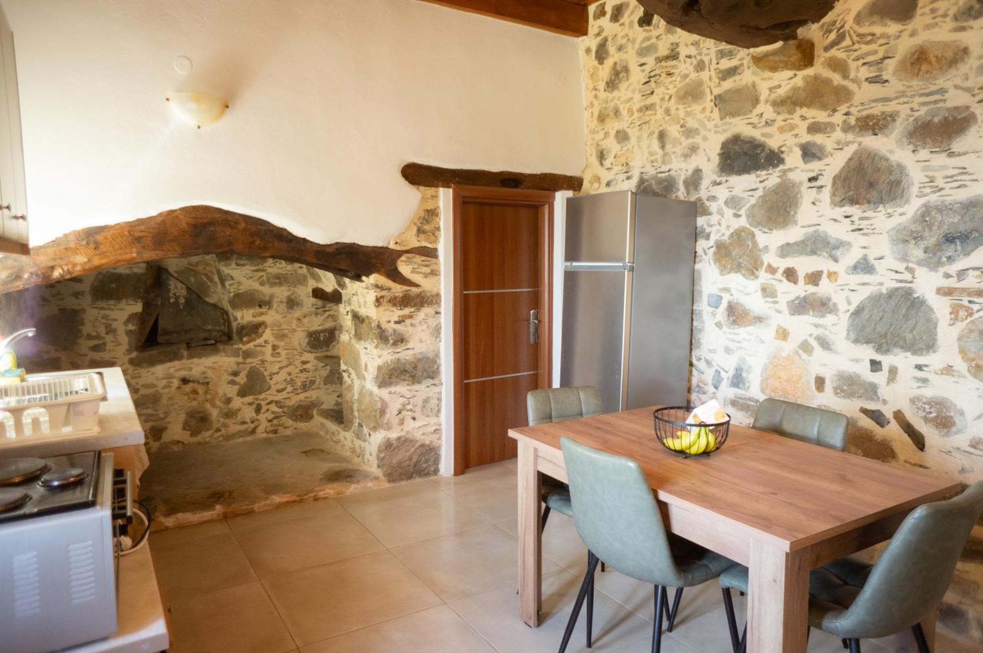 Alegria Stone House Villa Amigdhalokefali Ngoại thất bức ảnh